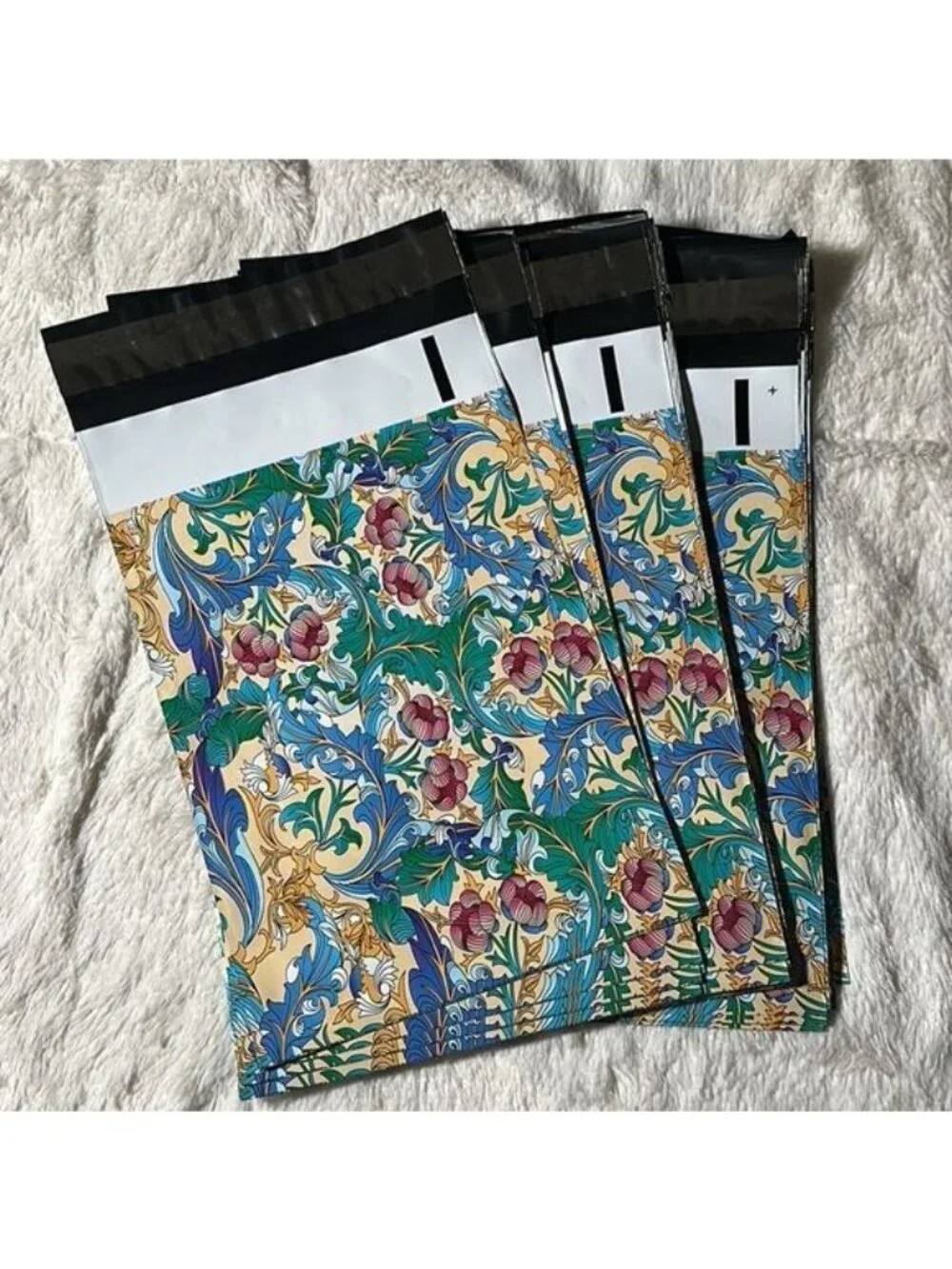 6” x 9” Poly Mailers Floral Paisley print poly mailers- 40 self sealing mailers